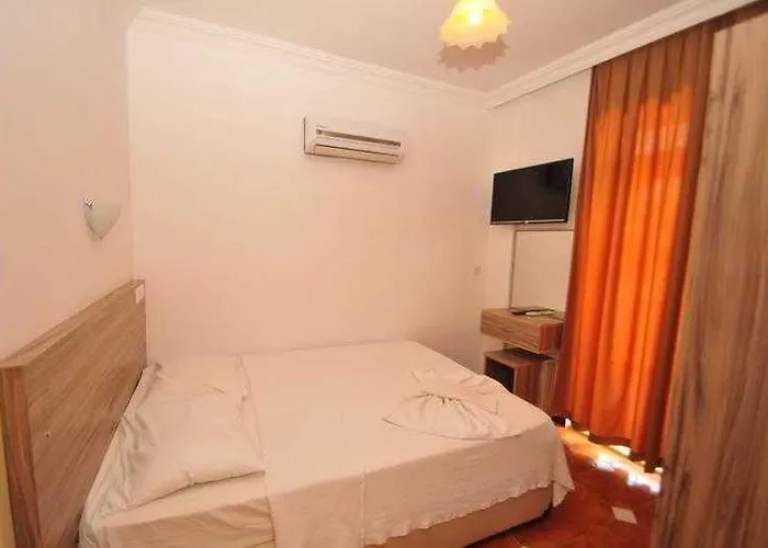 Anna Apartahotel 3*