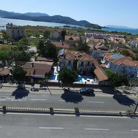 Anna Apart-hotel 3*